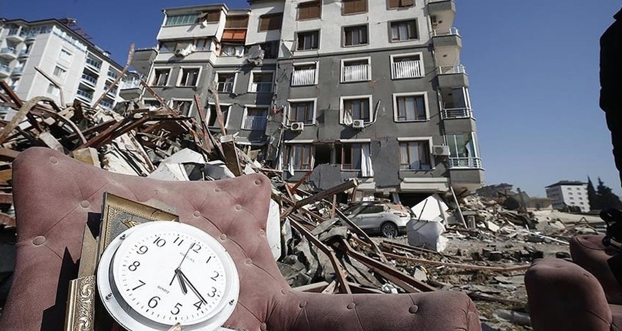 depremde binlerce kisinin olumunde sorumlu ama tutuksuz xV6SVNKK