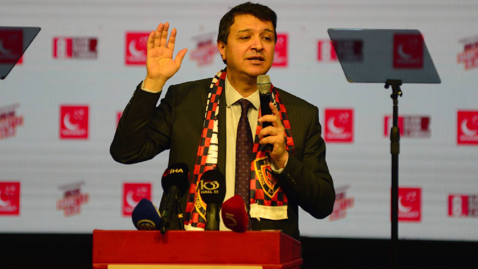 saadet partisi genel baskani arikan biz siyaset degil cihad yapiyoruz plAVRKZv