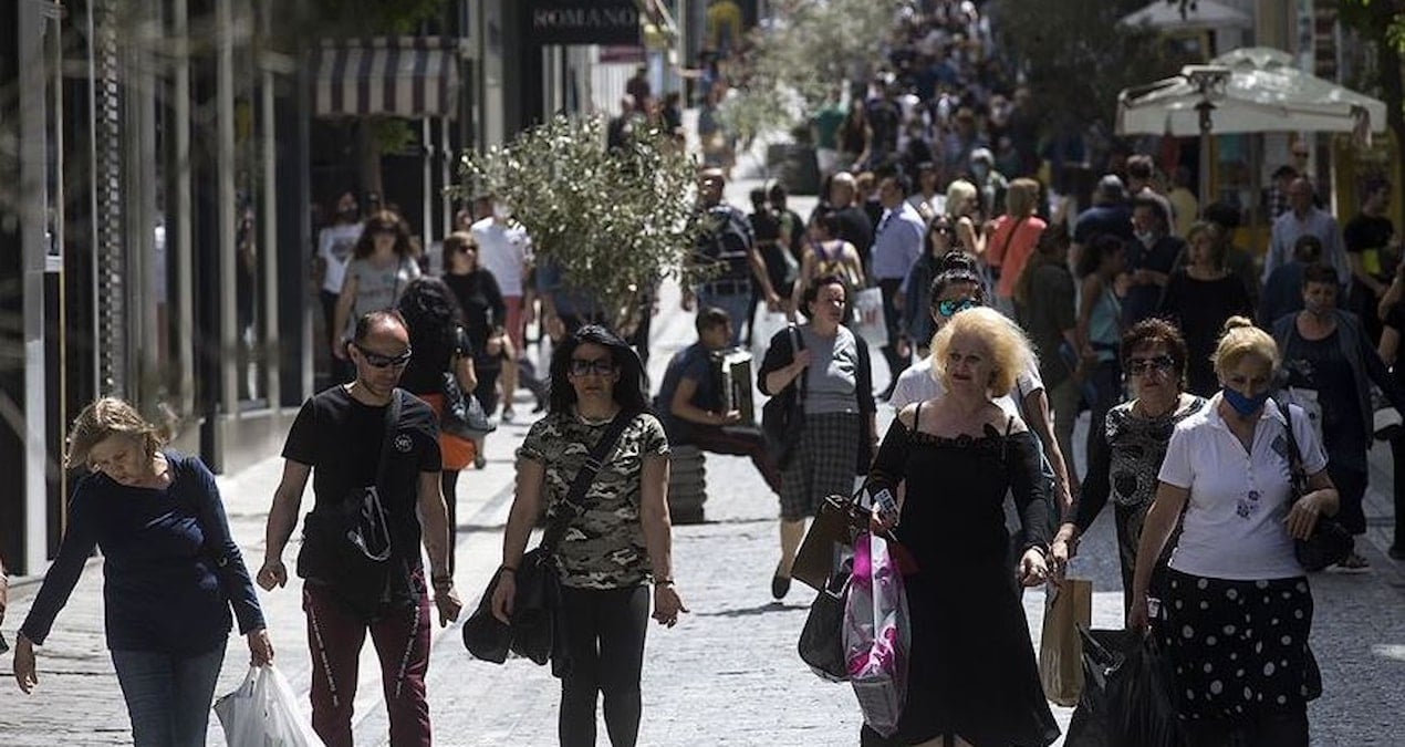 ulkede dogum oranlari cakilinca hukumet dugmeye basti acil durum planini acikladilar fzffBSXX