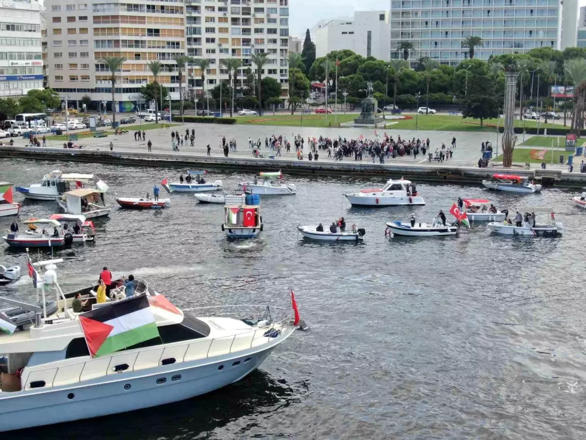 izmirde kararliyiz sumudun yanindayiz etkinligi duzenlendi scHQVWfT