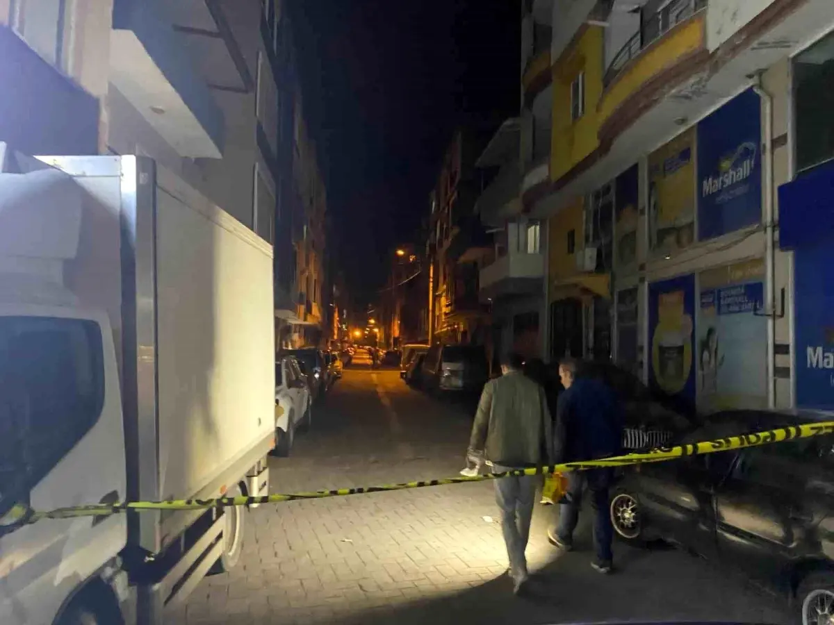 manisada bicakli kavga 1 agir yarali zveFK5Rm.jpg