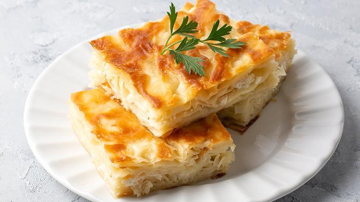 23 yillik seften kurumayan borek tarifi firindan cikmadan 5 dakika once bu karisimi surun Cz58FjtV.jpg