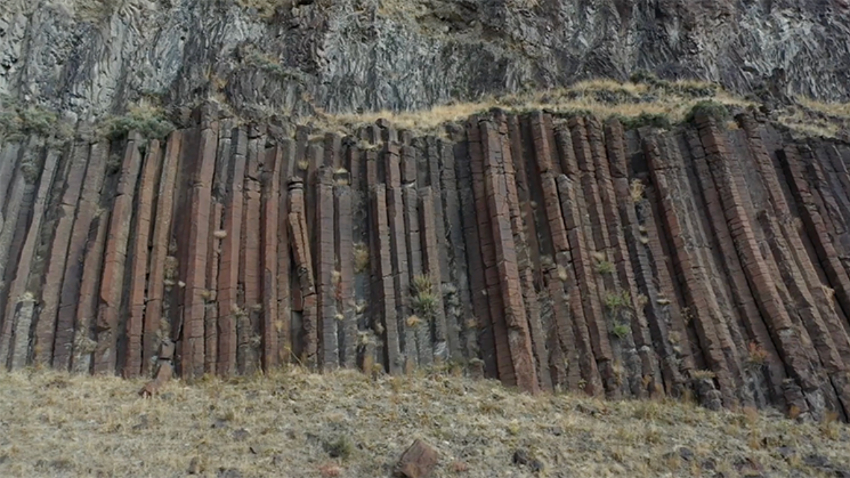 kagizmandaki 7 milyon yillik sutunlar bilimsel literature girdi O5CBM8lS.jpg