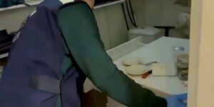 is-yerindeki-gizli-bolmede-1-milyon-makaron-ele-gecirildi-AS8T8kin